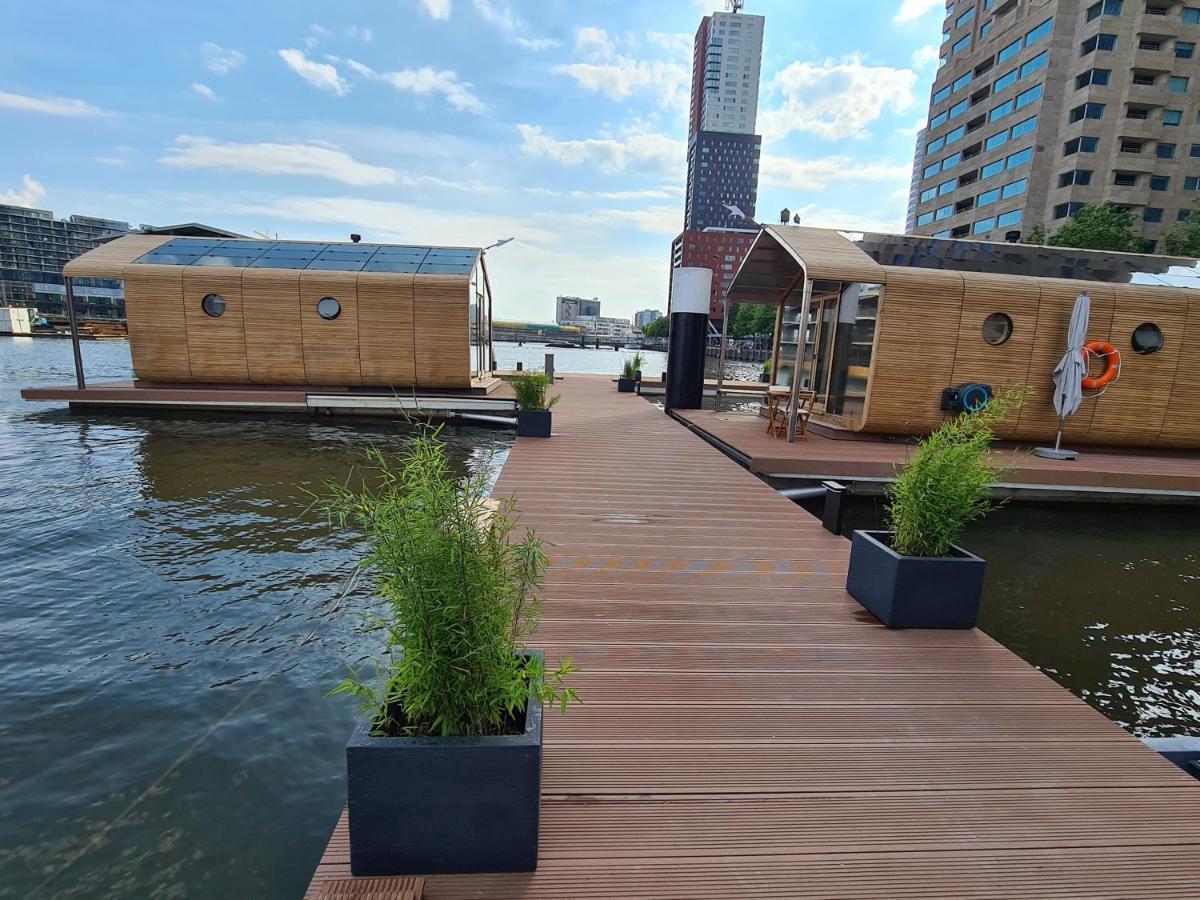 Wikkelboats At Floating Rotterdam Rijnhaven Villa Exterior photo