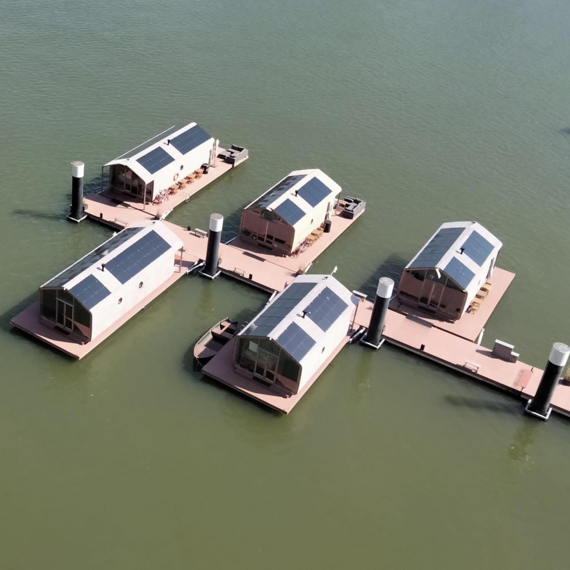 Wikkelboats At Floating Rotterdam Rijnhaven Villa Exterior photo